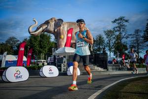 BIB: 
                            <button type="button" onclick="openModal(26541799)" class="btn btn-primary btn-sm float-right btn-popup" data-toggle="modal" data-target=".modal-high-quality">
                        <i class="fas fa-shopping-cart"></i> Add to Cart
                    </button>
                                            <button type="button" onclick="isThisMe(26541799, true)" class="btn btn-success btn-sm float-right btn-popup btn-isme hidden" data-toggle="tooltip" data-placement="bottom" title="นี่คือรูปของคุณใช่ไหม คลิกที่นี่เพื่อเอาเข้าอัลบั้ม">
                        <i class="fas fa-plus"></i> Add to album
                    </button>
                    <button type="button" onclick="isThisMe(26541799, false)" class="btn btn-warning btn-sm float-right btn-popup btn-isnotme hidden">
                        <i class="fas fa-ban"></i> Remove from album
                    </button>